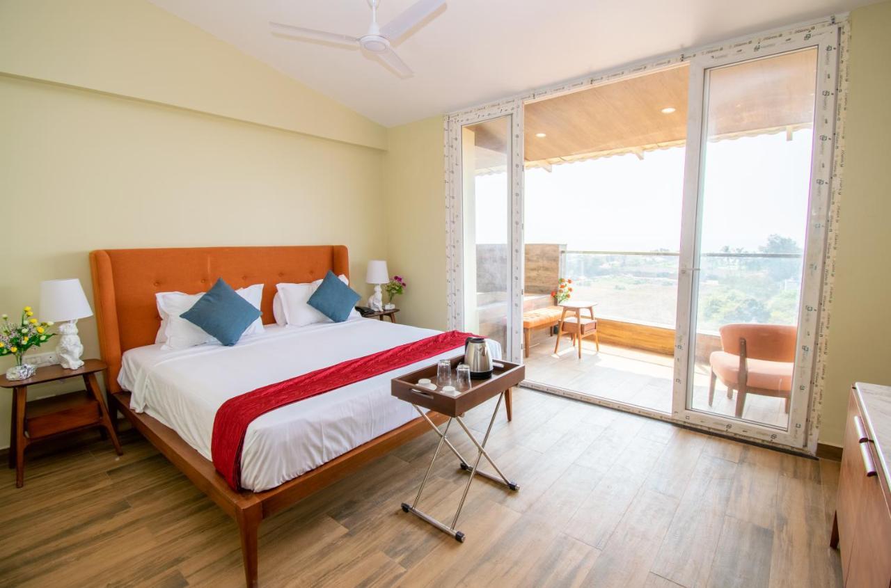 Hotel Octave Rococco Morjim Pernem Exteriér fotografie